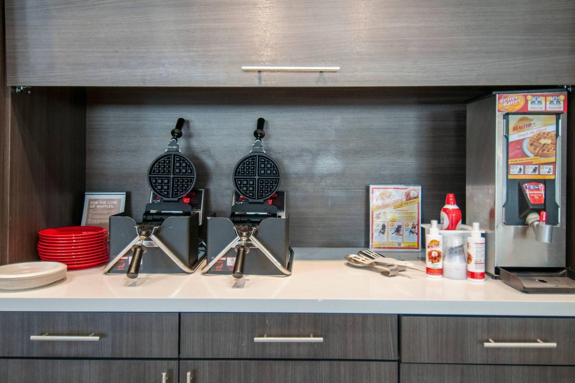 Towneplace Suites By Marriott Vidalia Riverfront Extérieur photo