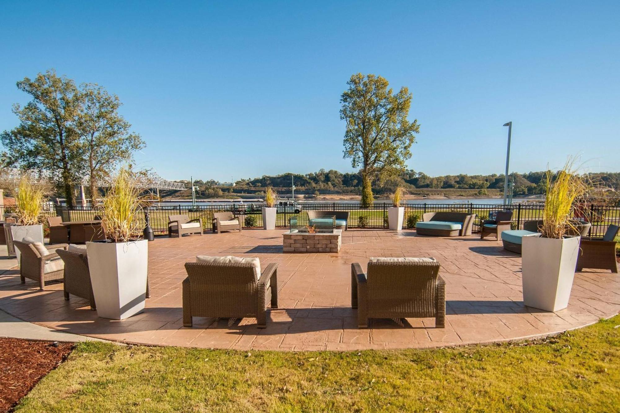 Towneplace Suites By Marriott Vidalia Riverfront Extérieur photo